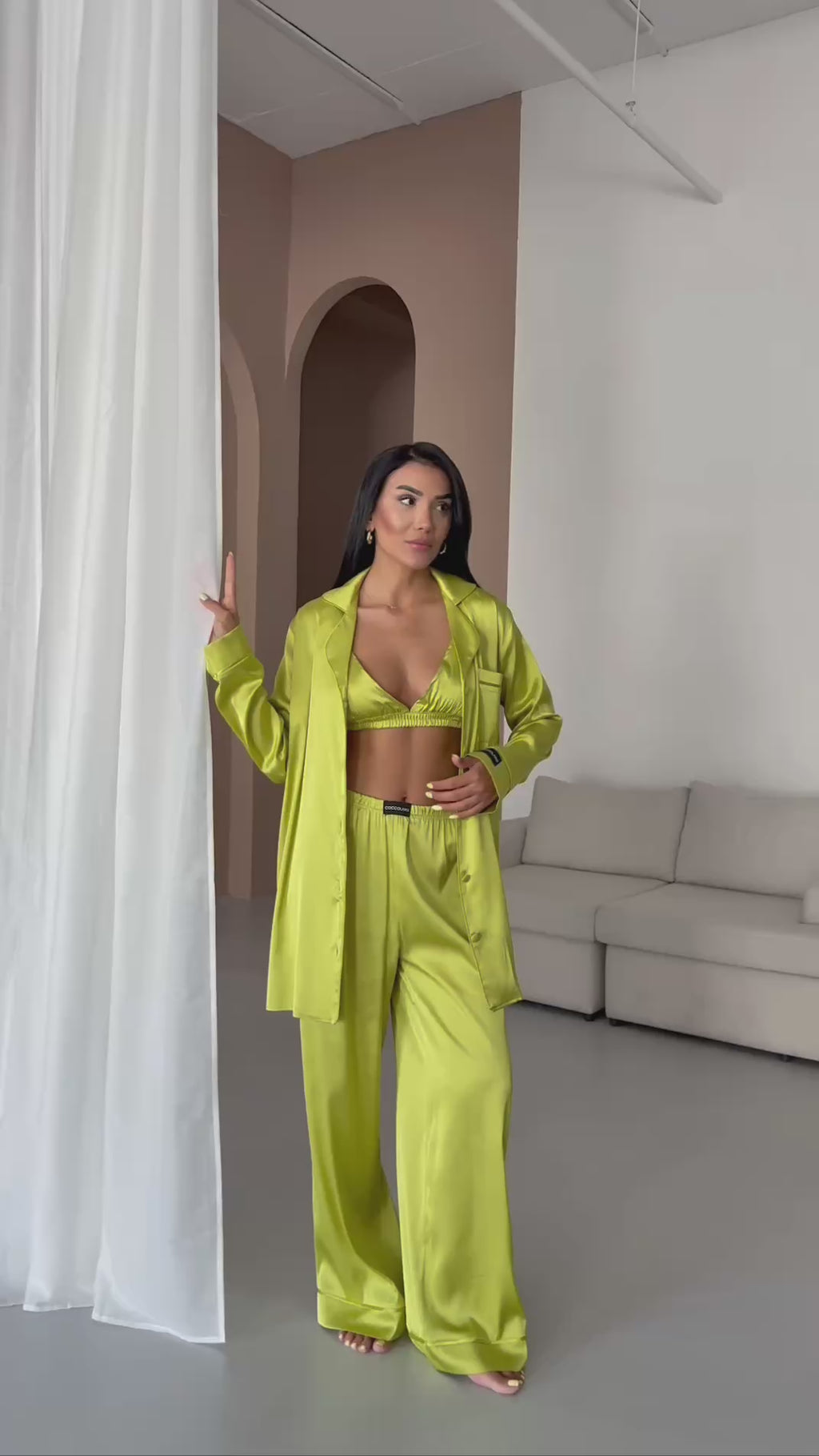 4 Parça Premium Saten Pijama Seti | Büstiyer & Toka Dahil ✨